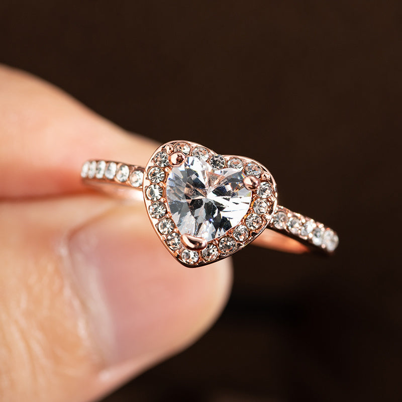Fashion Crystal Heart-shaped Women's Wedding Ring Rose