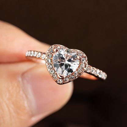 Fashion Crystal Heart-shaped Women's Wedding Ring Rose